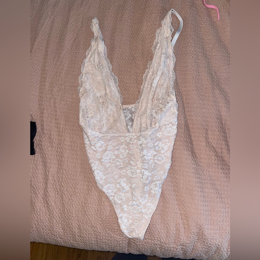 Lace plunge bodysuit